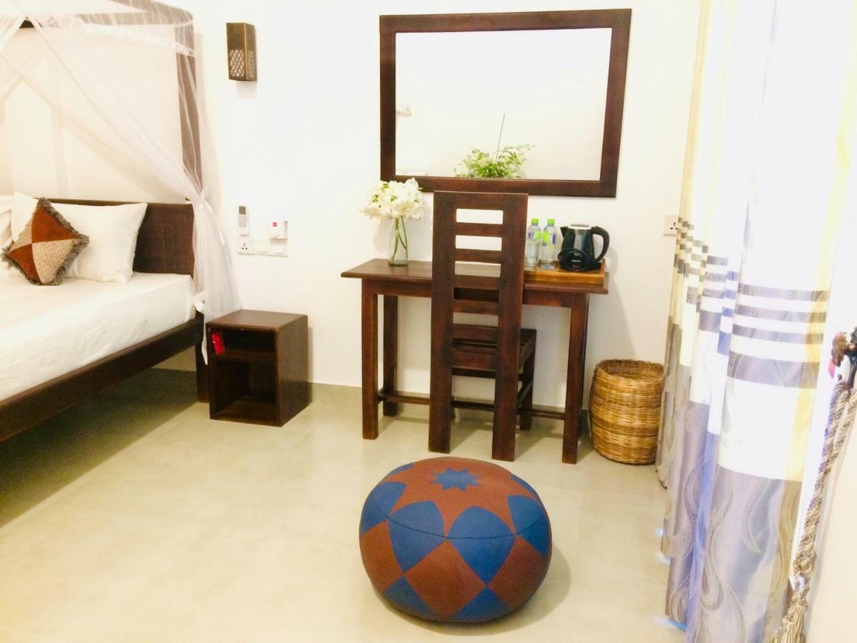 Tropicana Home Stay Arugam Bay Exterior photo